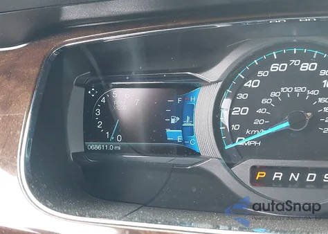 2018 Ford Taurus Limited z USA, uszkodzony, nr VIN 1FAHP2F8XJG109622